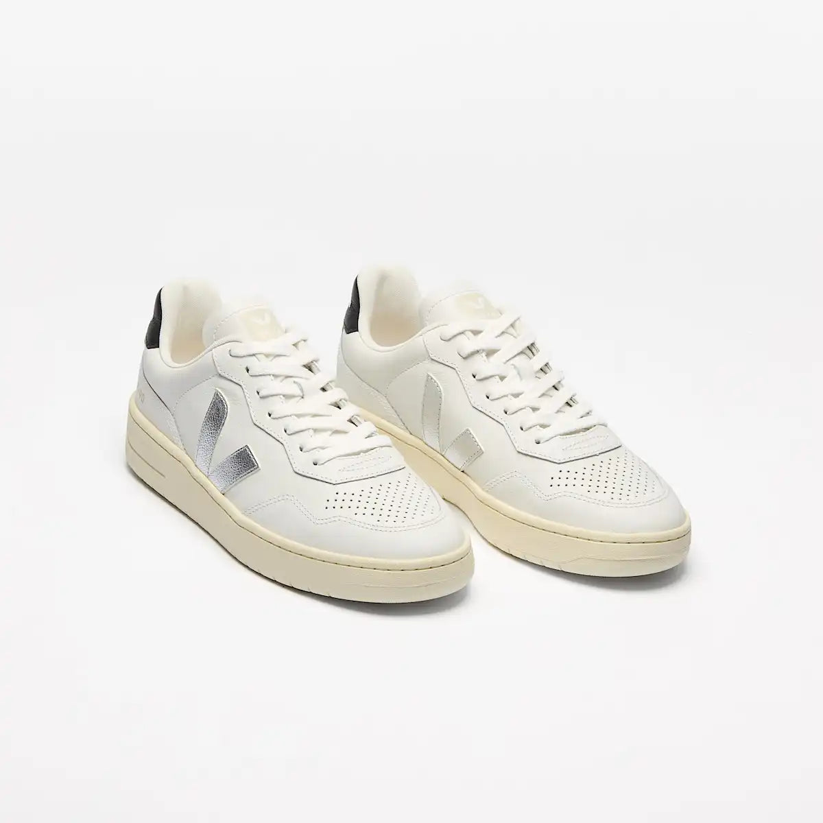 V-90 LEATHER WHITE SILVER BLACK